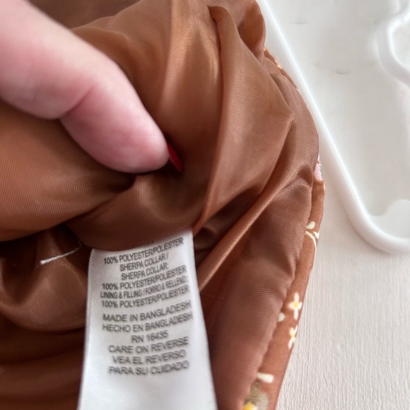 Nannette Girls Puffer Vest

Size 24M - Picture 10 of 10